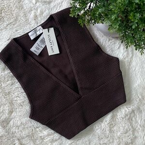 Aritzia Babaton Sculpt Knit Deep V Tank – Coffee Bean, Size XS, NWT